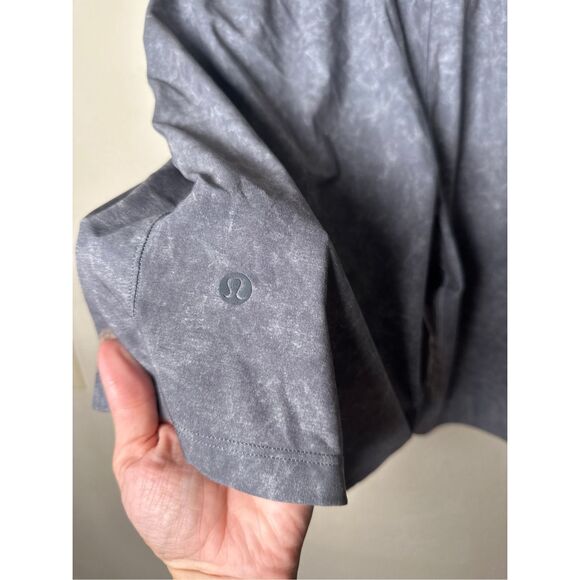 Lululemon T.H.E. Short 9" *Linerless Medium - Picture 10 of 12